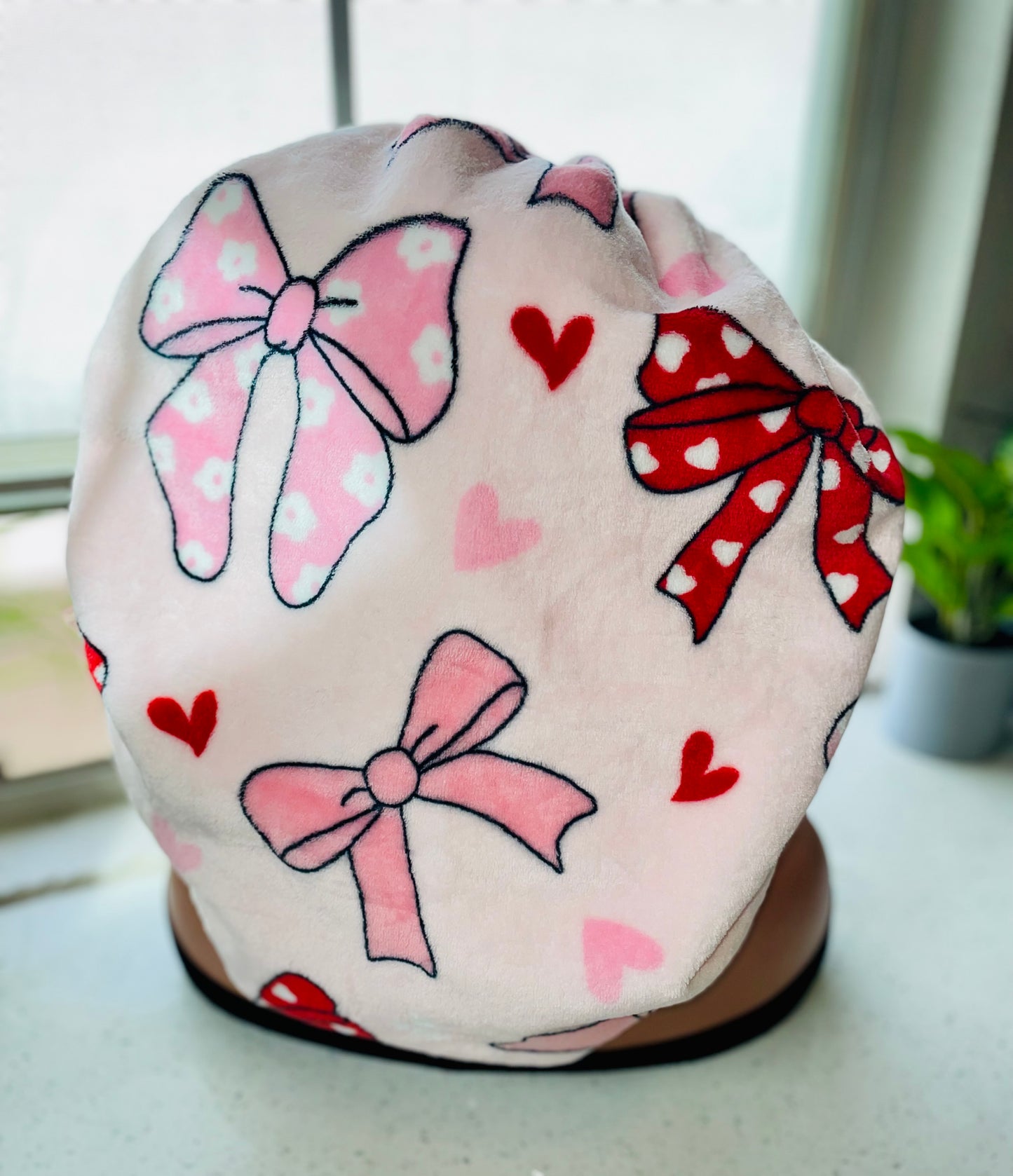 Sweetheart Plush Bow Bonnet – Adult Oversized