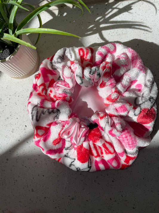 CROWNED Mini XOXO Bonnet