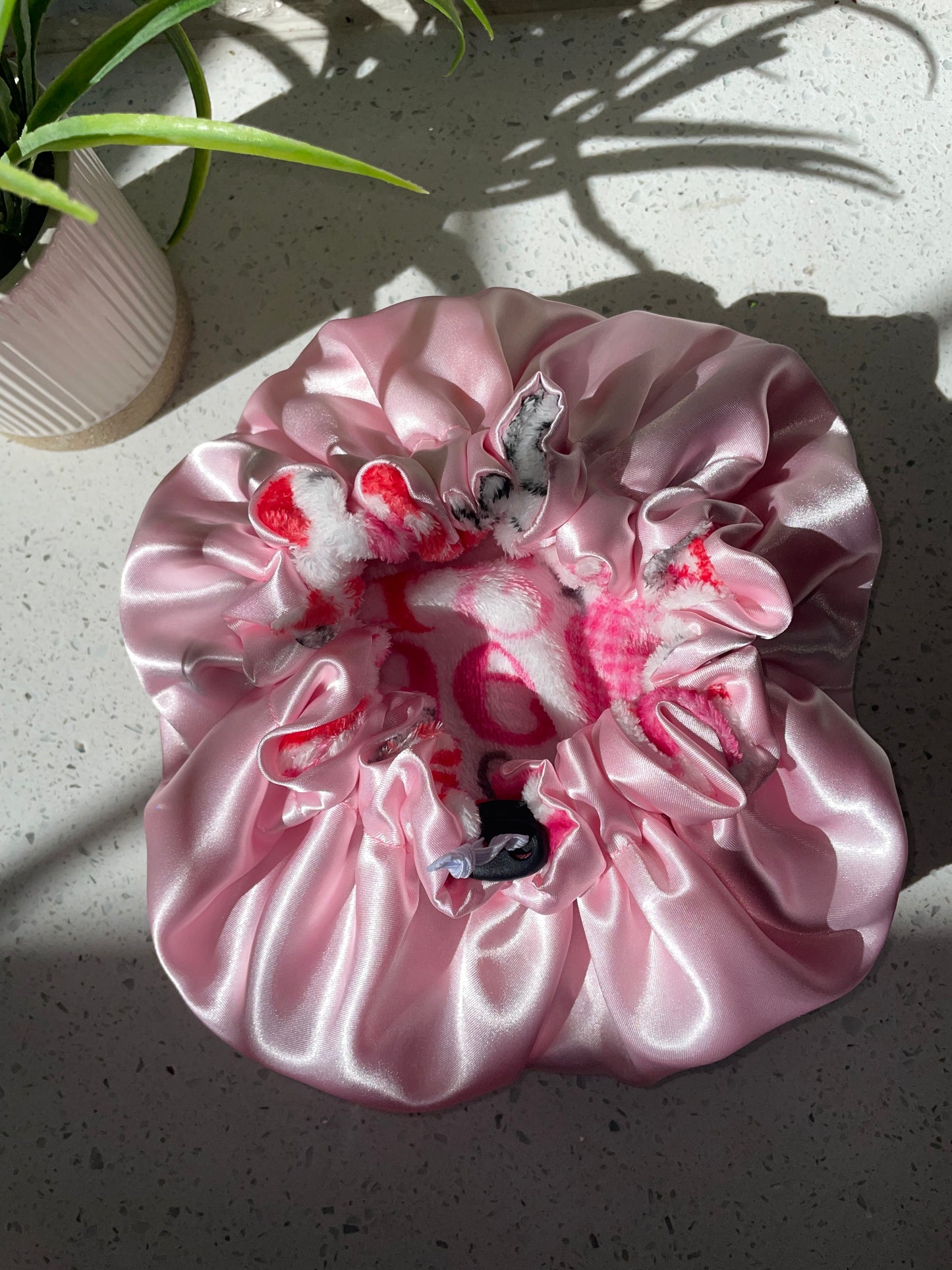 CROWNED Mini XOXO Bonnet